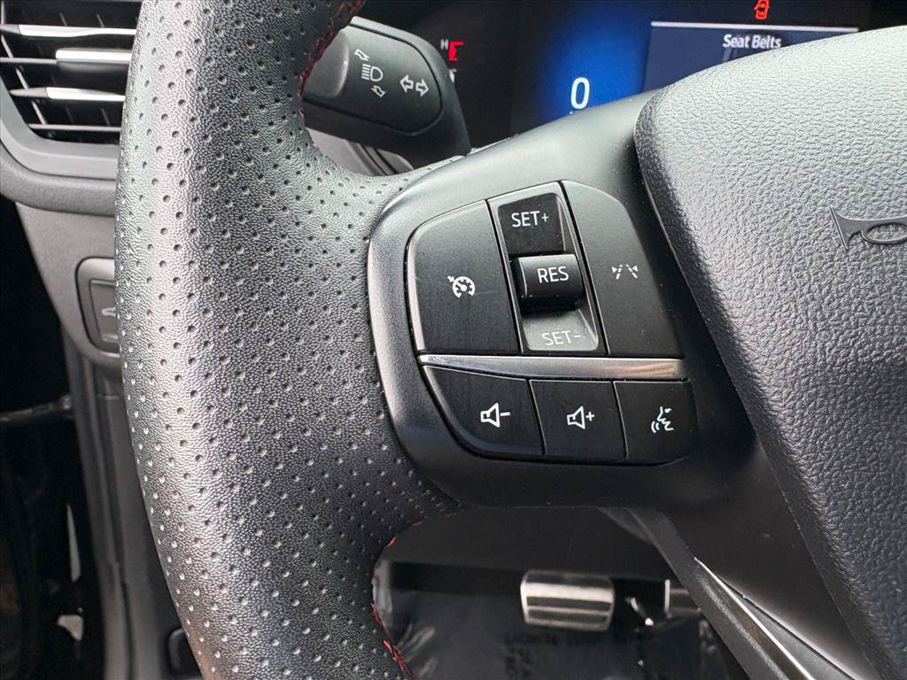Used 2024 Ford Escape ST-Line AWD/4WD image 13