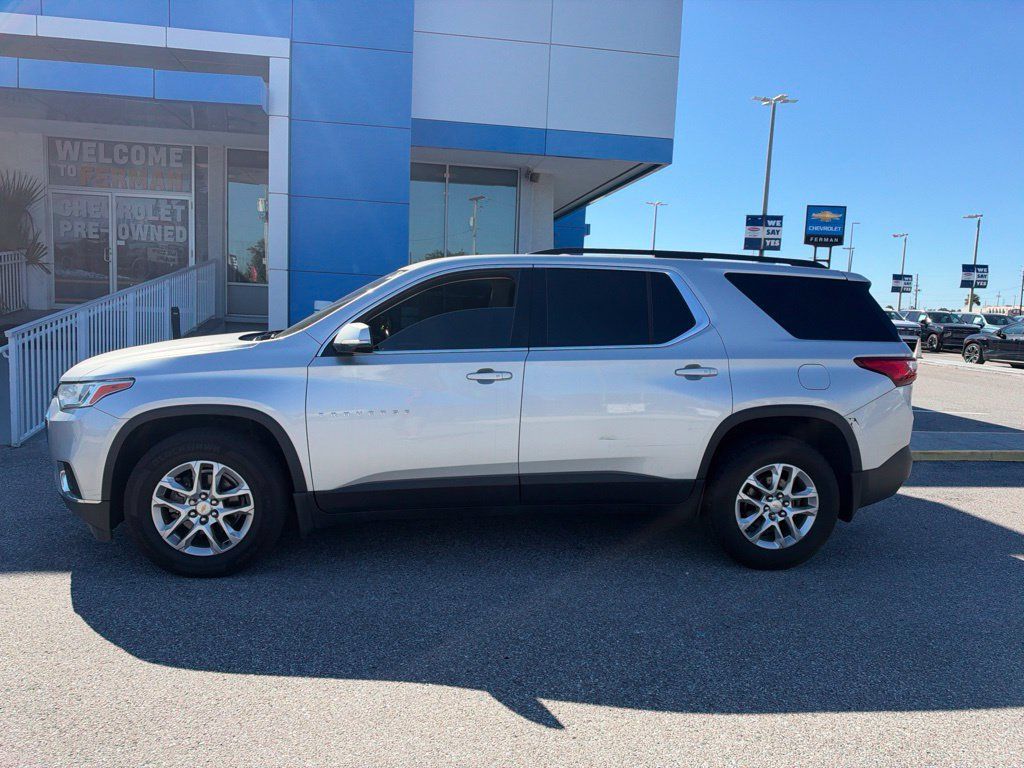Used 2019 Chevrolet Traverse LT FWD image 2