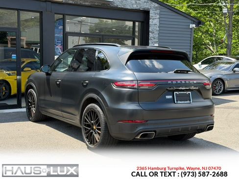 Used 2019 Porsche Cayenne AWD/4WD image 18