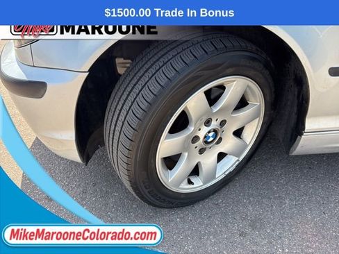 Used 2004 BMW 325i Sedan image 9