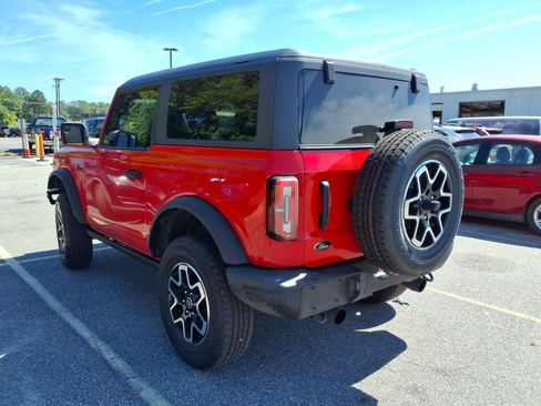 Used 2024 Ford Bronco Badlands AWD/4WD image 4