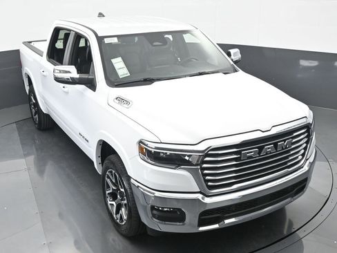 Used 2025 RAM 1500 Laramie image 47