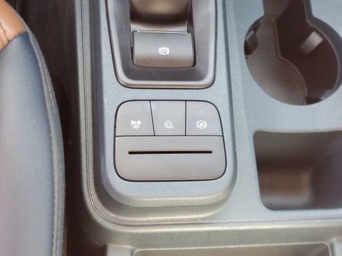 Used 2024 Ford Maverick Lariat FWD image 28