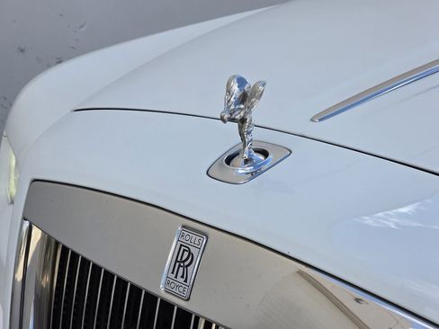 Used 2016 Rolls-Royce Ghost image 37