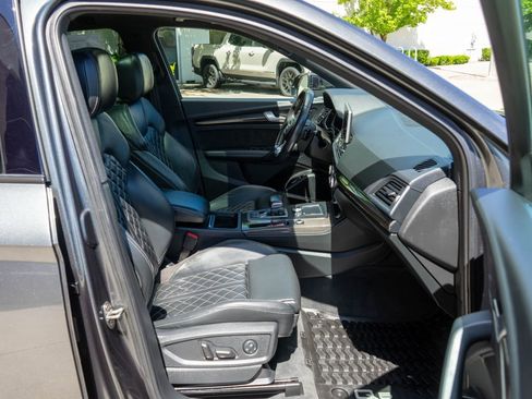 Used 2020 Audi SQ5 Premium Plus w/ Premium Plus Package AWD/4WD image 10