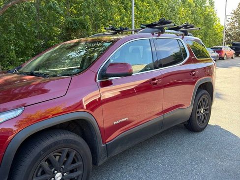 Used 2019 GMC Acadia SLT AWD/4WD image 3
