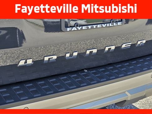 Used 2025 Toyota 4Runner Limited AWD/4WD image 17