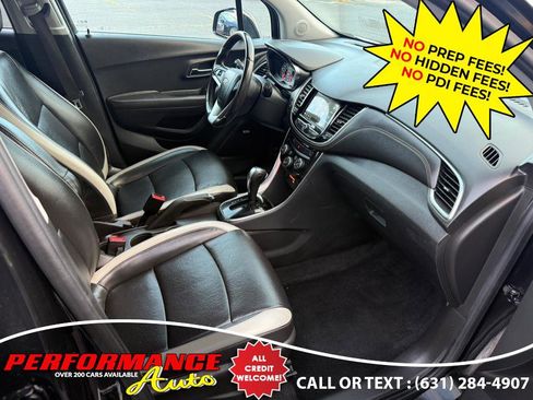 Used 2018 Chevrolet Trax Premier w/ Midnight Edition image 8