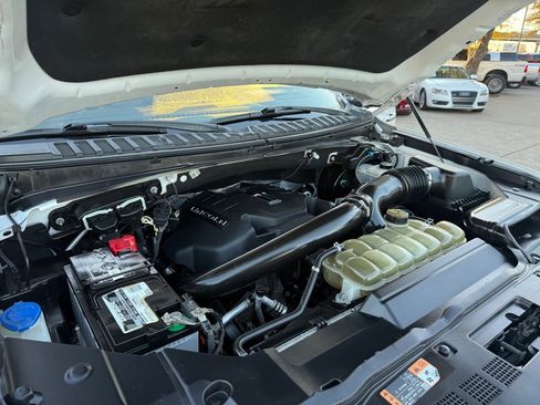 Used 2019 Lincoln Navigator Reserve image 39