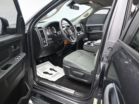 Used 2019 RAM 1500 Express w/ Express Value Package RWD image 13
