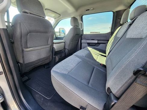 Used 2024 Ford F250 XLT w/ FX4 Off-Road Package image 12