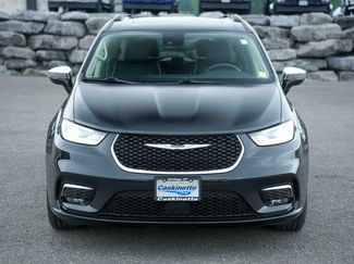 Used 2023 Chrysler Pacifica Limited AWD/4WD video 2