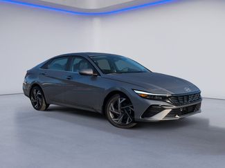 New 2025 Hyundai Elantra Limited FWD video 2