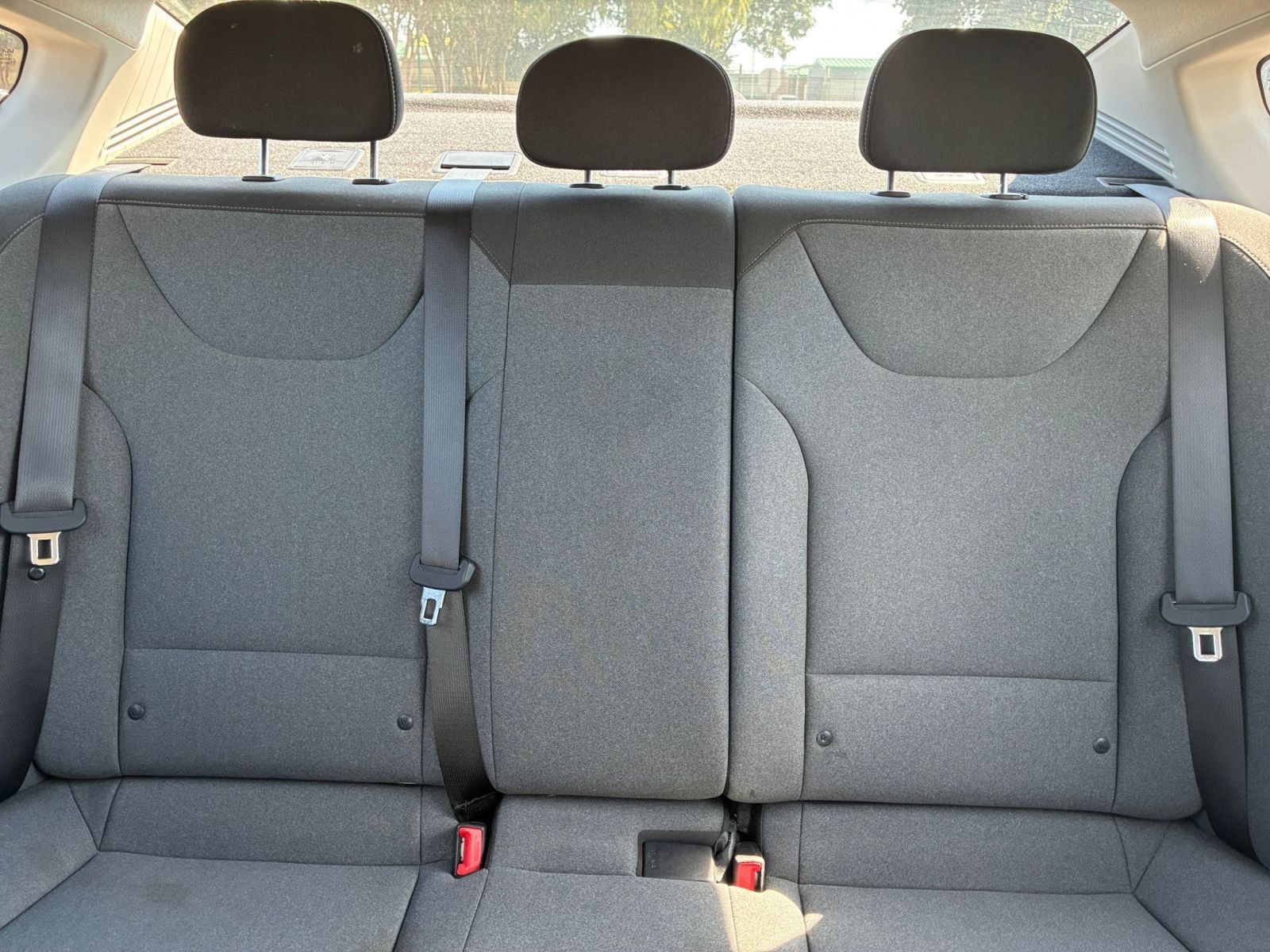 Used 2025 Kia K4 FWD image 36