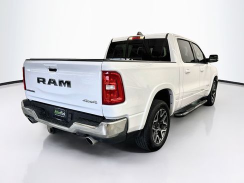 Used 2025 RAM 1500 Laramie AWD/4WD image 9