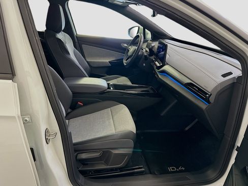 Used 2023 Volkswagen ID.4 Pro AWD/4WD image 32