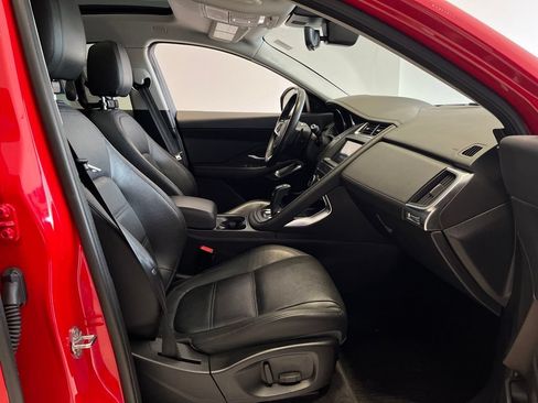 Used 2020 Jaguar E-PACE AWD/4WD image 36