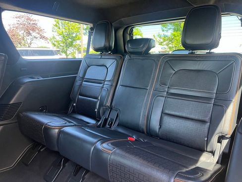 Used 2023 Lincoln Navigator L Black Label AWD/4WD image 17