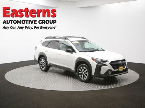 Used 2024 Subaru Outback Premium AWD/4WD image 43