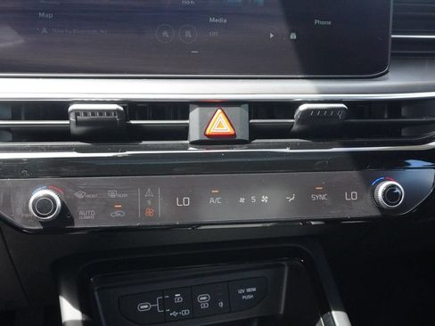 Used 2026 Kia K5 GT FWD image 48
