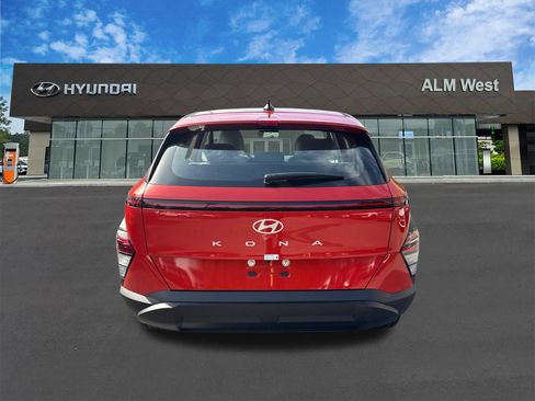 New 2026 Hyundai Kona SE FWD image 7
