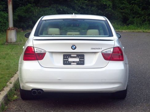 Used 2008 BMW 328i Sedan RWD image 22