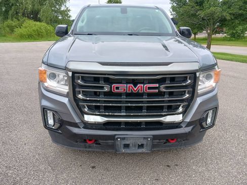 Used 2021 GMC Canyon AT4 w/ Trailering Package AWD/4WD image 3