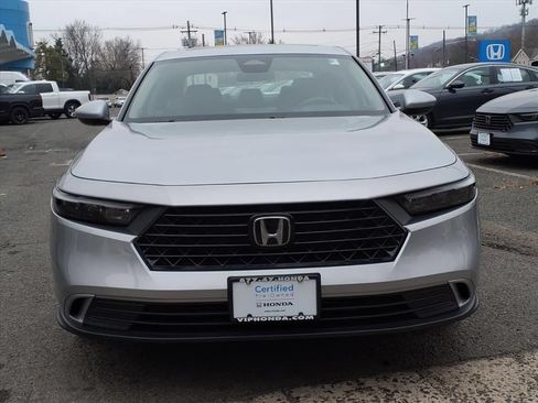 Used 2024 Honda Accord EX image 2