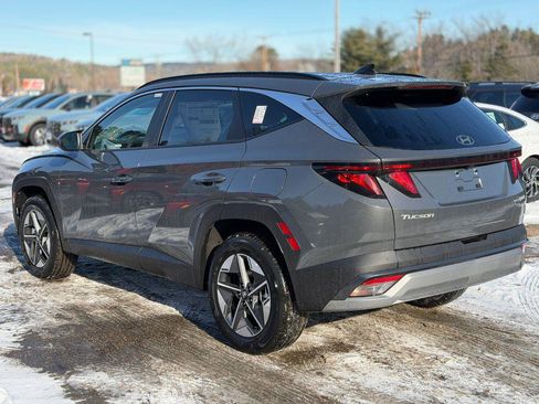 New 2026 Hyundai Tucson SEL image 3