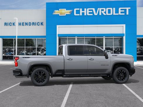 New 2026 Chevrolet Silverado 3500 LTZ w/ LTZ Plus Package AWD/4WD image 7
