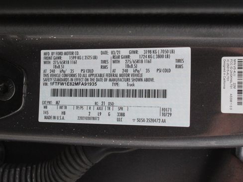 Used 2021 Ford F150 Lariat w/ Trailer Tow Package AWD/4WD image 36
