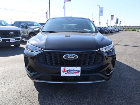 New 2026 Ford Escape Active image 9