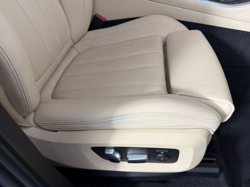 Used 2020 BMW X5 sDrive40i w/ Premium Package RWD image 35