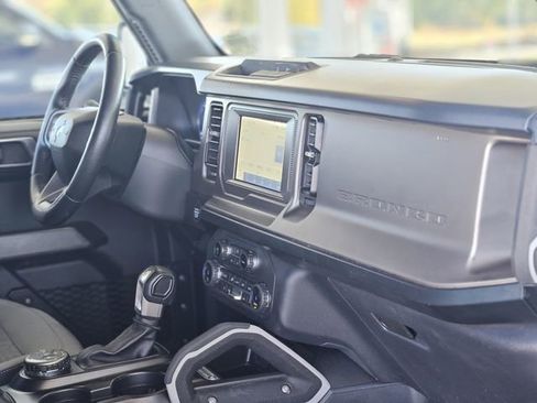 Used 2022 Ford Bronco Outer Banks image 13