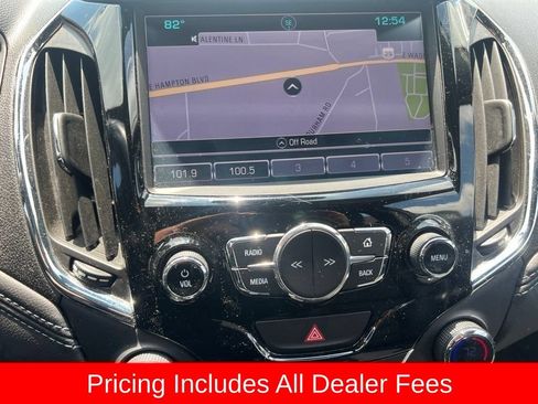 Used 2017 Chevrolet Cruze Premier FWD image 24