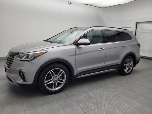Used 2018 Hyundai Santa Fe Limited AWD/4WD image 2