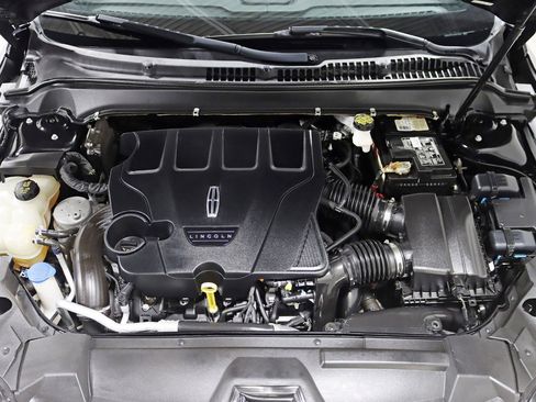 Used 2020 Lincoln MKZ Reserve w/ Monochromatic Package image 38