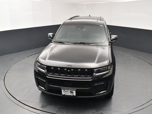 New 2026 Jeep Grand Cherokee L Limited image 14