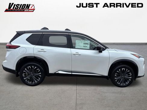 New 2026 Nissan Rogue Platinum w/ Platinum Premium Package image 4