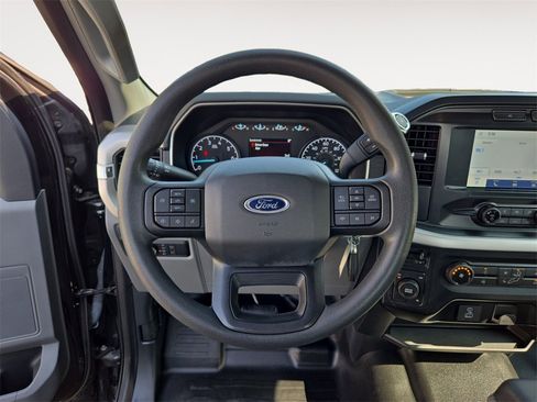 Used 2023 Ford F150 XL w/ Trailer Tow Package image 12