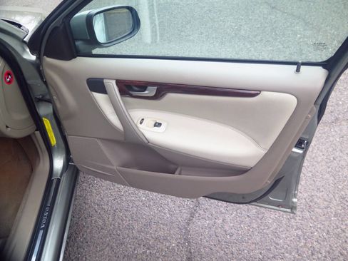 Used 2008 Volvo S60 2.5T FWD image 26