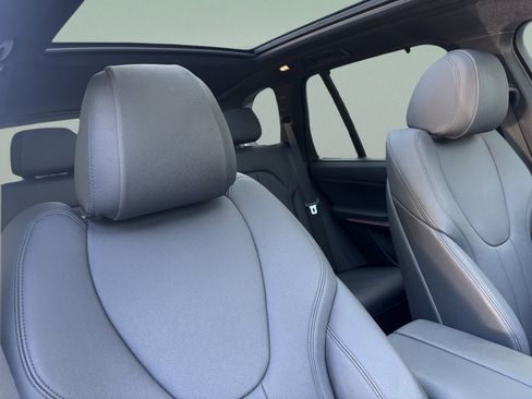 Used 2021 BMW X5 sDrive40i w/ Convenience Package RWD image 21