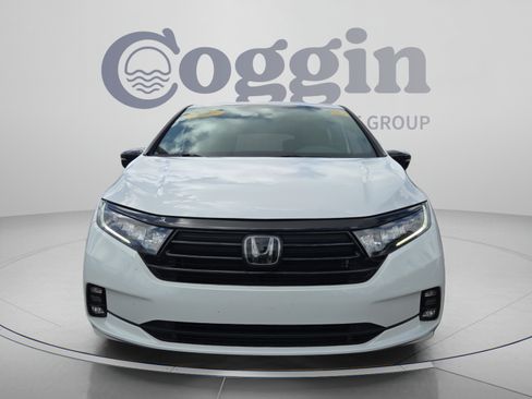 Used 2024 Honda Odyssey Sport image 8