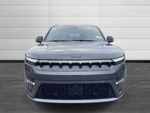 New 2026 Jeep Grand Wagoneer Limited image 8