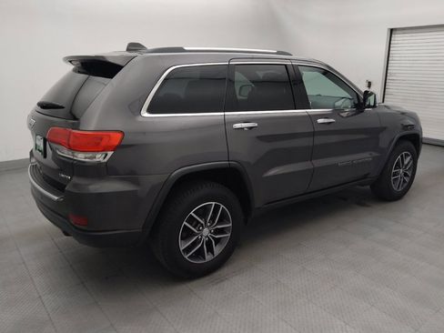Used 2017 Jeep Grand Cherokee Limited AWD/4WD image 10