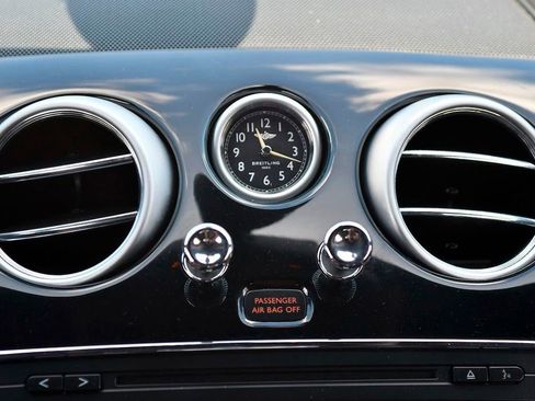 Used 2015 Bentley Continental GT image 41