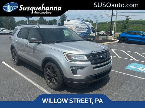 Used 2019 Ford Explorer XLT w/ Equipment Group 202A AWD/4WD image 1