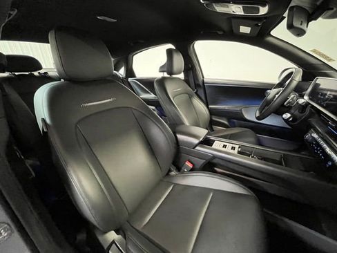 Used 2024 Hyundai Ioniq 6 SEL RWD image 9