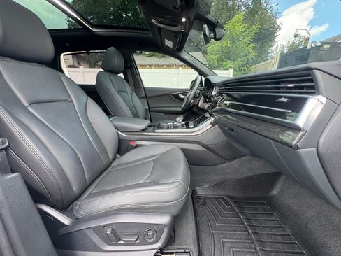 Used 2021 Audi Q7 3.0T Prestige w/ Prestige Package AWD/4WD image 43