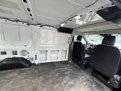 Used 2020 Ford Transit 250 Low Roof image 24